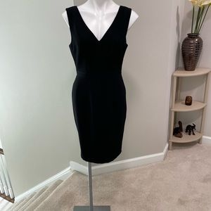 [Saks Fifth Avenue] Black Dress